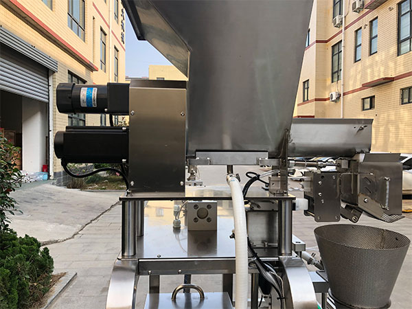 香椿醬料灌裝生產線那種灌裝方式的好(圖2) 香椿醬料灌裝生產線那種灌裝方式的好(圖2)