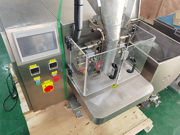 醬料食品包裝機運行平穩、包裝效率高(圖3)