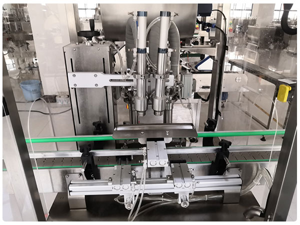 全套剁椒醬料灌裝生產(chǎn)線設(shè)備安裝教程(圖2) 全套剁椒醬料灌裝生產(chǎn)線設(shè)備安裝教程(圖2)