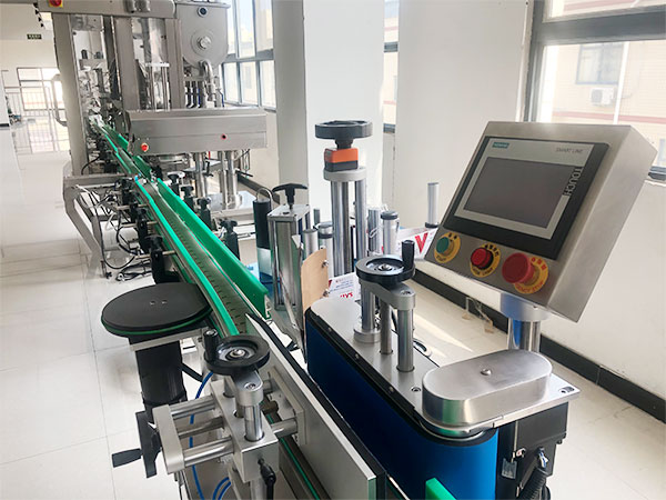 全自動果醬灌裝生產線設備精確定量、全自動灌裝(圖1)