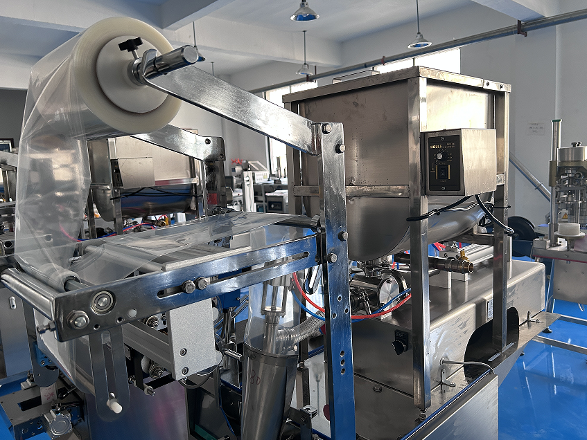 方便面醬料包裝機(jī)為您帶來品質(zhì)升級(圖2) 方便面醬料包裝機(jī)為您帶來品質(zhì)升級(圖2)