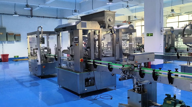 全自動(dòng)調(diào)味醬料灌裝機(jī)生產(chǎn)線非標(biāo)定制 一機(jī)多用 備受歡迎(圖1)