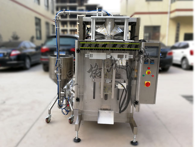 自動化火鍋底料包裝生產(chǎn)線設(shè)備，驚艷亮相！(圖1)